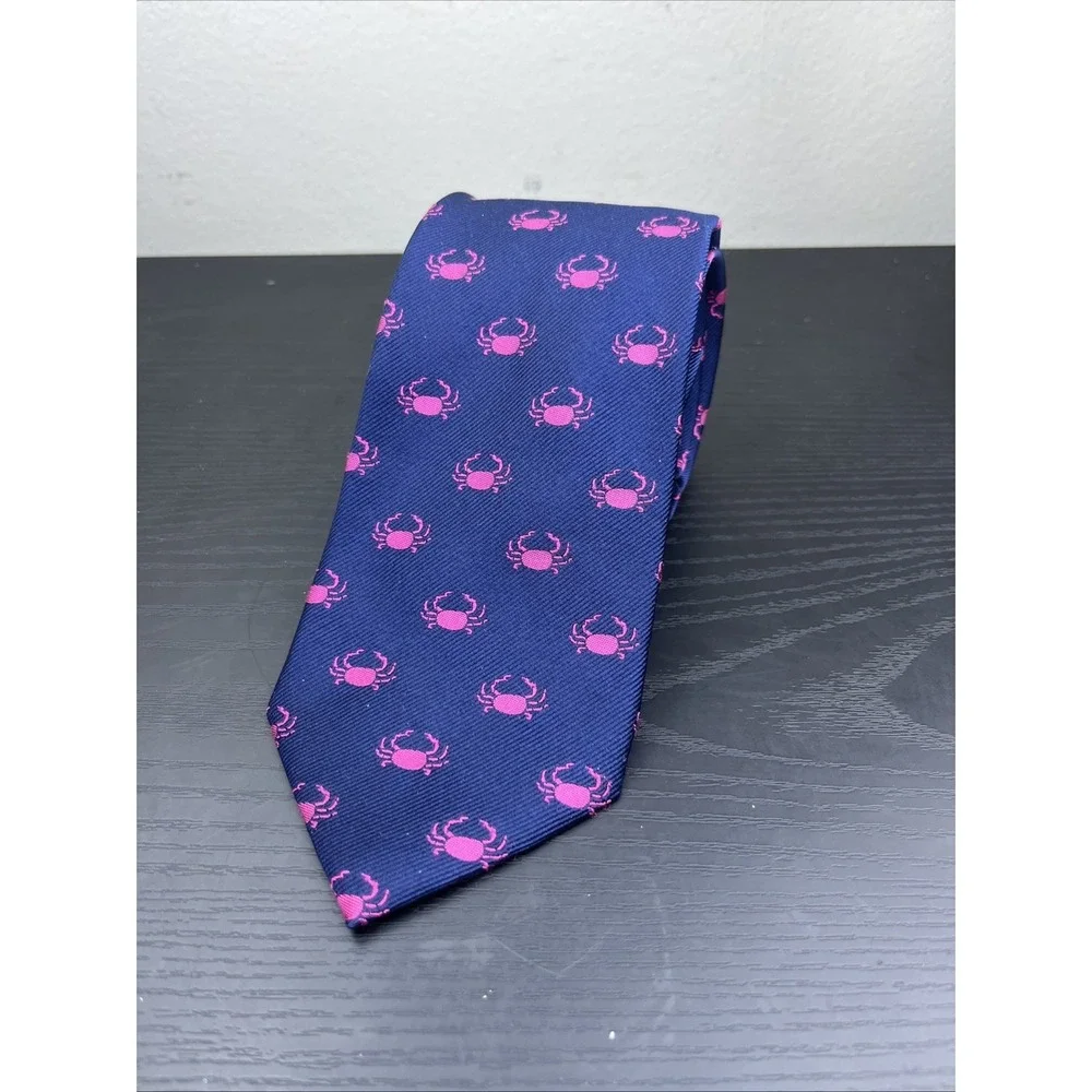 Lands' End Navy Tie Tiny Pink Crabs‎ Pattern 60